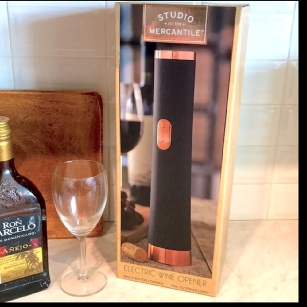 Studio Mercantile Black Electric Wine Opener